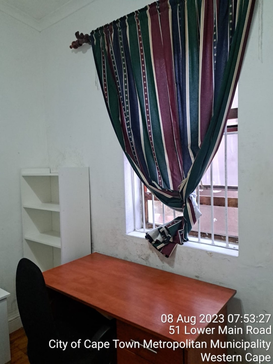 To Let 1 Bedroom Property for Rent in Observatory Western Cape